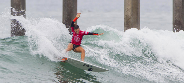 Vans US Open of Surfing 2015 Johanne Defay