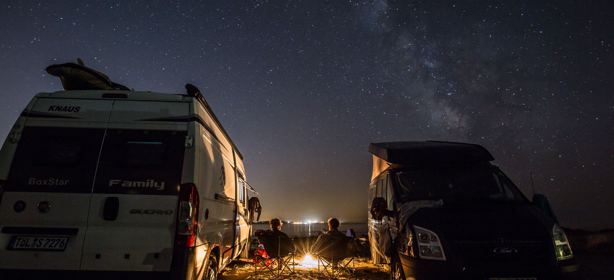 Family Roadtrip Vanlife Camping
