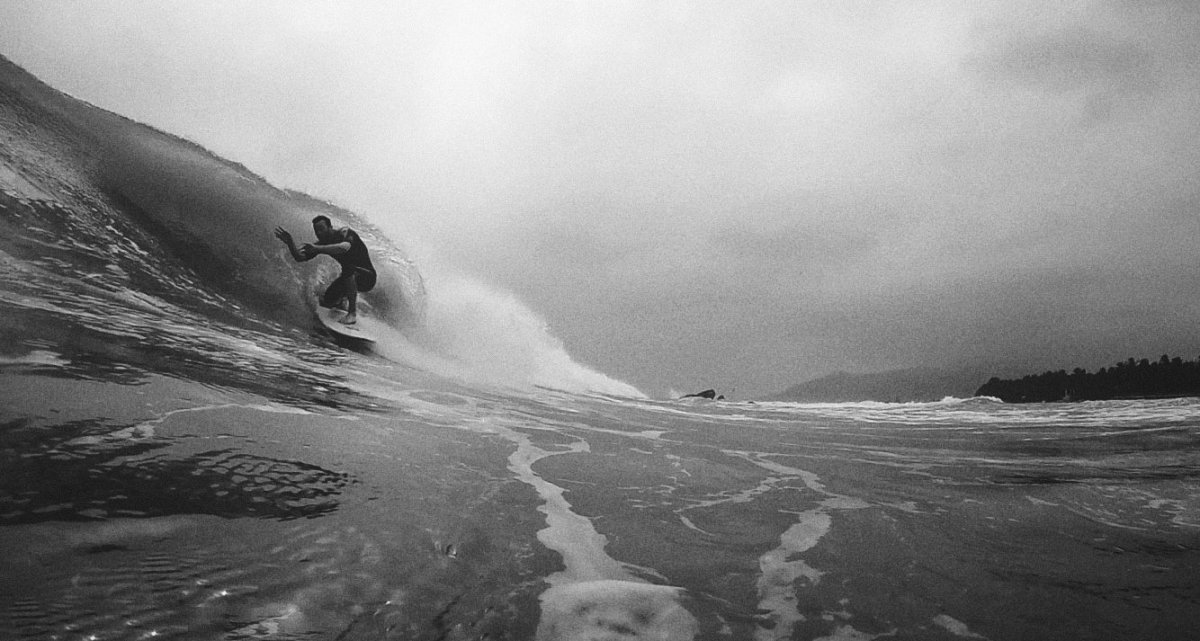 Hainan China Beachbreak Tube
