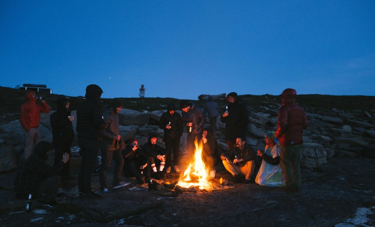 Patagonia Yulex Trip Campfire